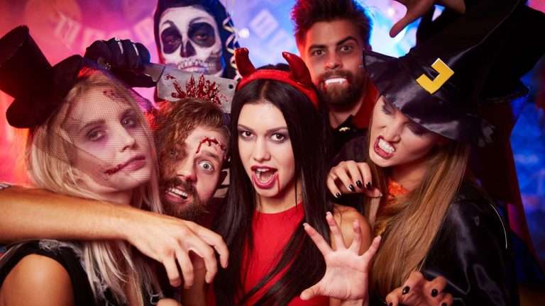 5A331B0B34528E0001Ba31A3 1507817970 Halloween Club Crawl Tickets
