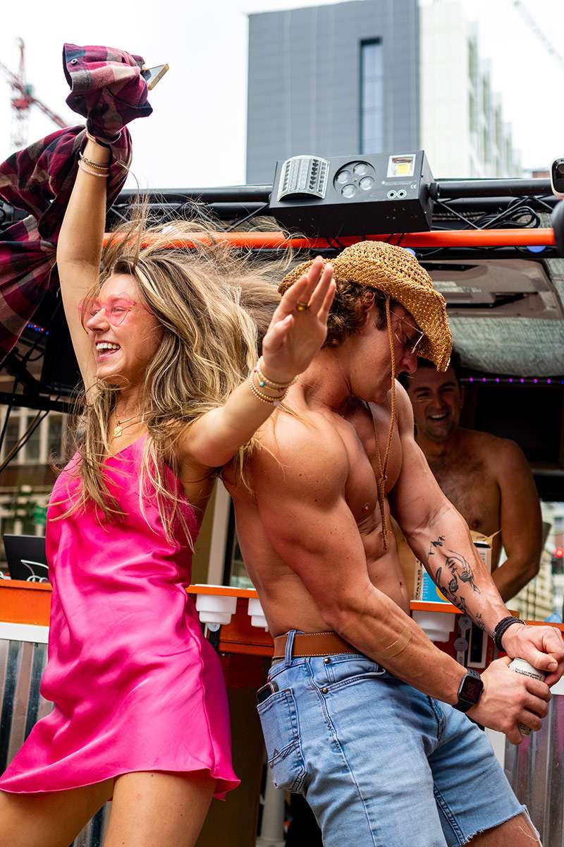 Party Bus (4)