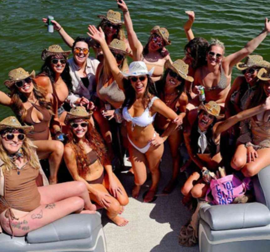 Boating On The Cumberland